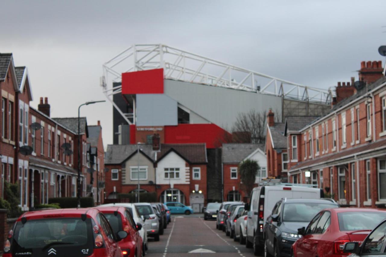 Beautiful, Spacious, Old Trafford Home แมนเชสเตอร์ ภายนอก รูปภาพ